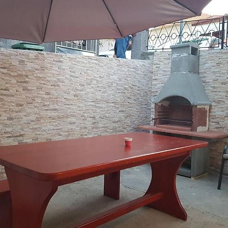 Apartman M&S 1 Kali, Otok Ugljan Apartment Екстериор снимка