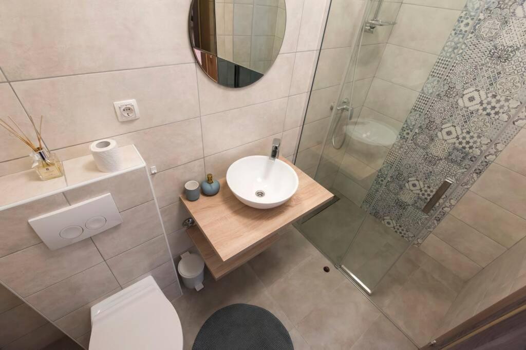 Apartman M&S 1 Kali, Otok Ugljan Apartment Екстериор снимка