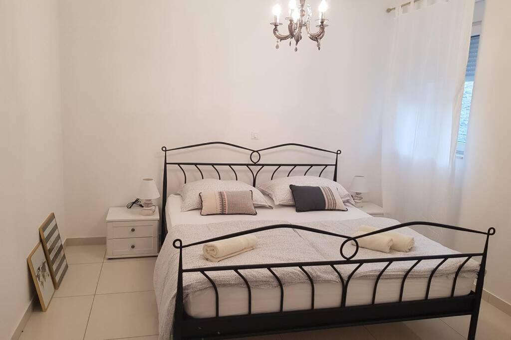 Apartman M&S 1 Kali, Otok Ugljan Apartment Екстериор снимка